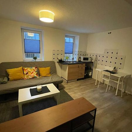 Ruhiges Apartment Im Herzen Von Gera Dış mekan fotoğraf